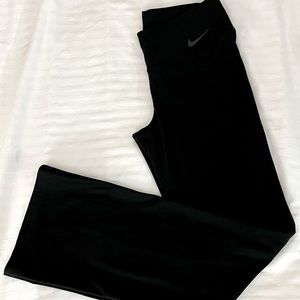 Nike Yoga Pants (S)